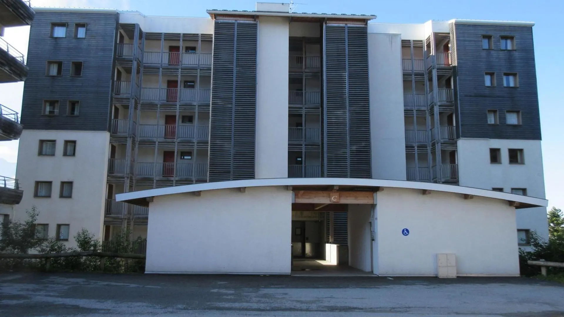 Apartment Appartement 6 Pers, Pied Des Pistes, Balcon, 3*, Animaux Non Admis - Fr-1-549-116 Chamrousse