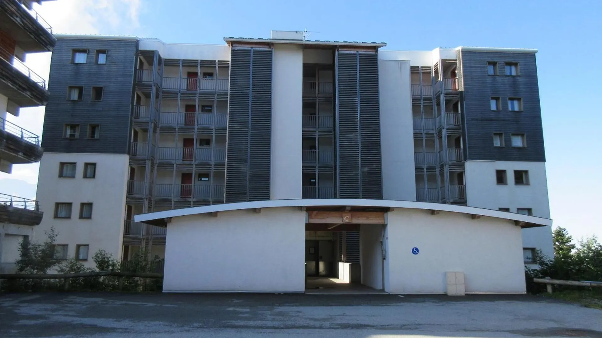 Appartement 6 Pers, Pied Des Pistes, Balcon, 3*, Animaux Non Admis - Fr-1-549-116 Chamrousse France